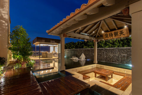 Image of Infratech SL-Series Slimline 2400 Watt 277V Outdoor Electric Heater | Infratech 30 in Electric Radiant Heater | SL2427